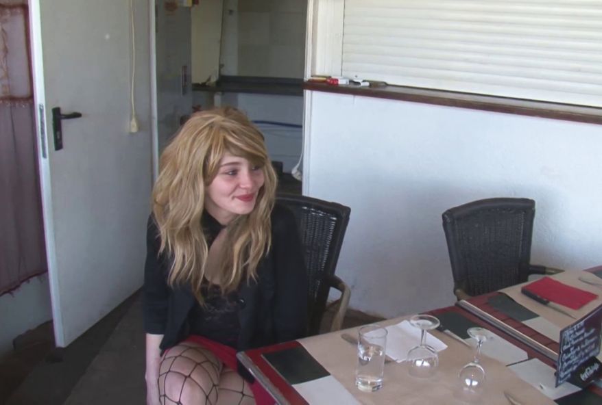 jeune pucelle du cul de 18 ans decouvre la sodo