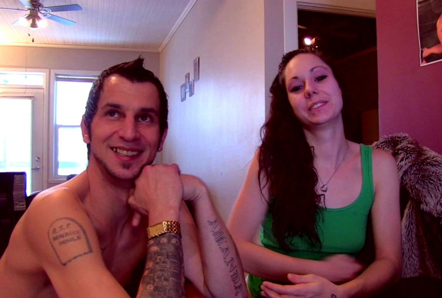 jeune cochonne française de 18 ans prete à tout