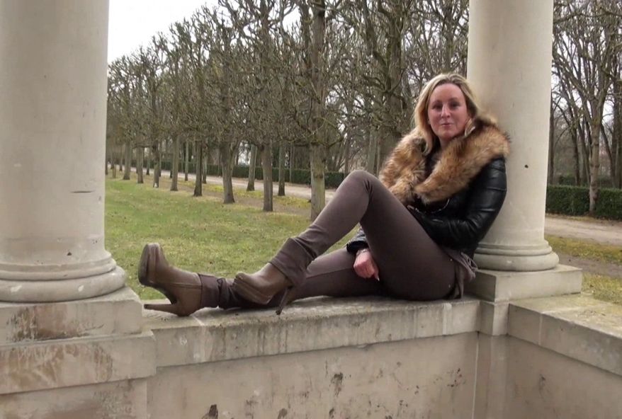 maman rêve de se faire peter le cul par un black