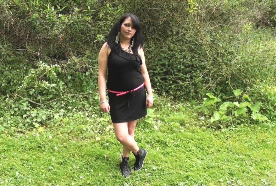 beurette de 19 ans chaude du cul