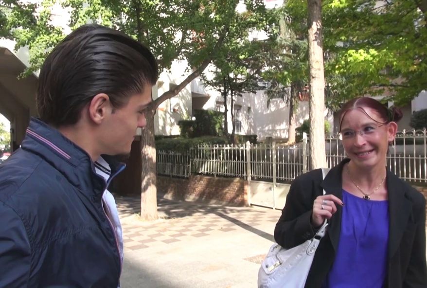 aide-soignante libérale tres cochonne du Val d’Oise