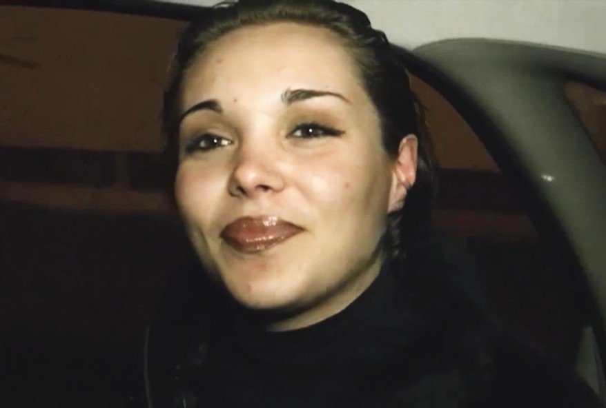 étudiante salope offerte à un de nos fans