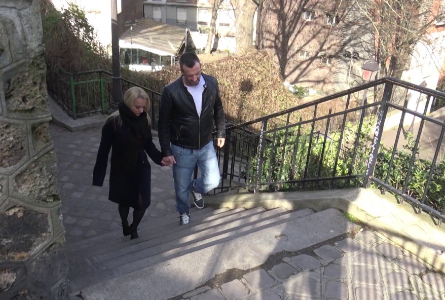 Elisabeth venue à paris pour se faire baiser par le cul