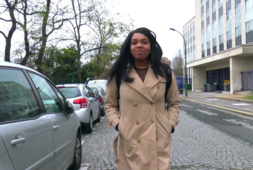 sexe avec une jeune black venue de guadeloupe