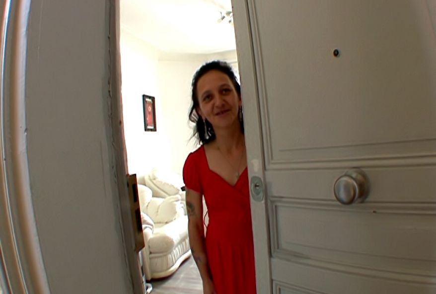 amatrice à baiser chez elle avant son mariage